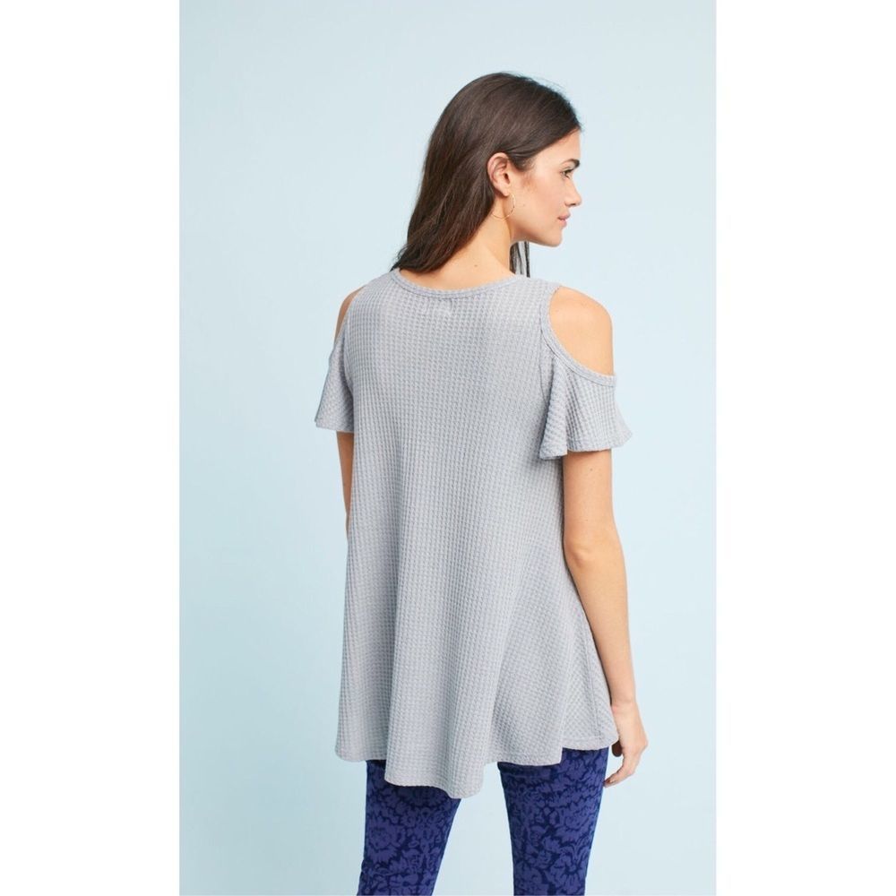 ANTHROPOLOGIE Fluttered Open-Shoulder Top - Picture 2 of 4